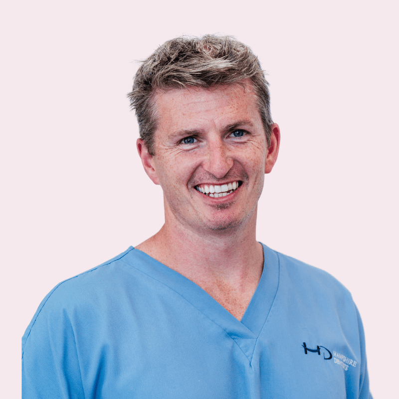 Dental Implants in Southampton: Costs, Treatment Stages and NHS vs Private Options - Hampshire Dentists Pain Free Dentist in Southampton Dental Implants in Southampton: Costs, Treatment Stages and NHS vs Private Options - Hampshire Dentists Pain Free Dentist in Southampton