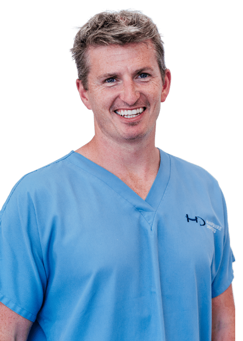 Dental Implants - Hampshire Dentists Pain Free Dentist in Southampton Dr Robin Hanna, Implantologist at Hampshire Dentists in Southampton