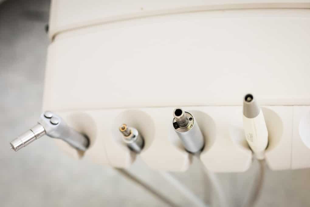 Dental Bridges - Hampshire Dentists Pain Free Dentist in Southampton Image of dental bracket table showing instruments used for dental procedures