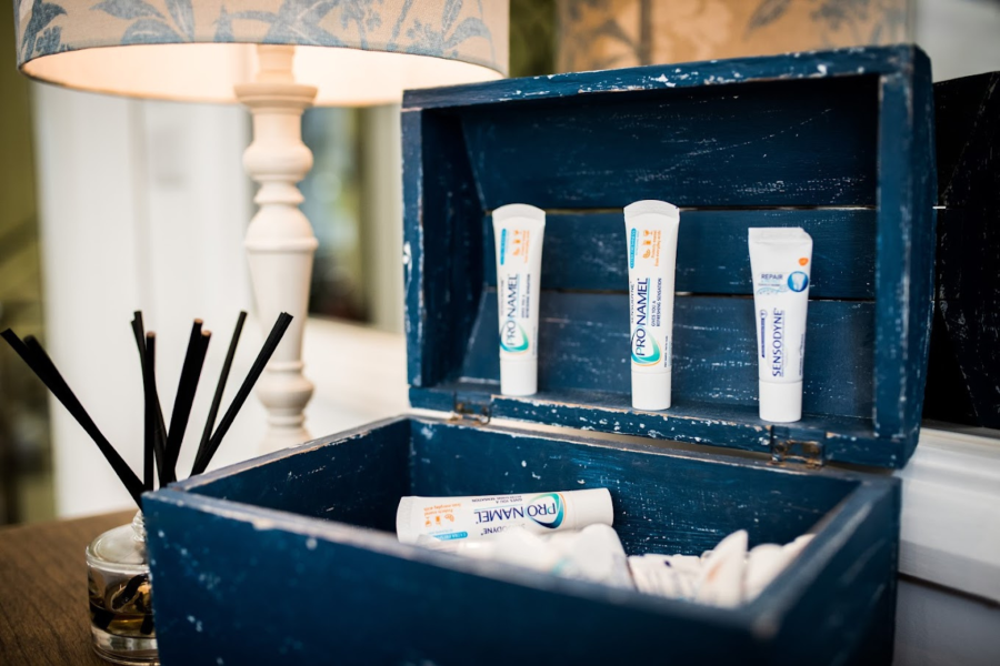 Dental Implant Myths Debunked — Expert Advice from Hampshire Dentists in Southampton - Hampshire Dentists Pain Free Dentist in Southampton Dental Implant Myths Debunked — Expert Advice from Hampshire Dentists in Southampton - Hampshire Dentists Pain Free Dentist in Southampton